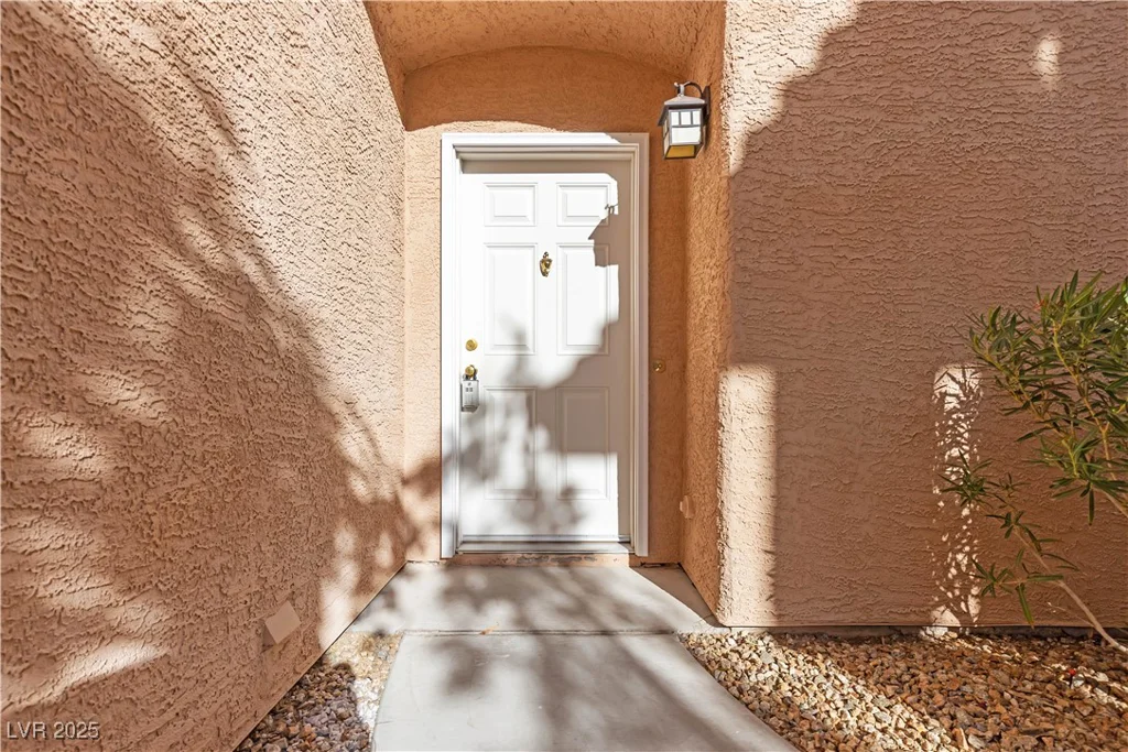 251 Green Valley, Henderson, NV 89012