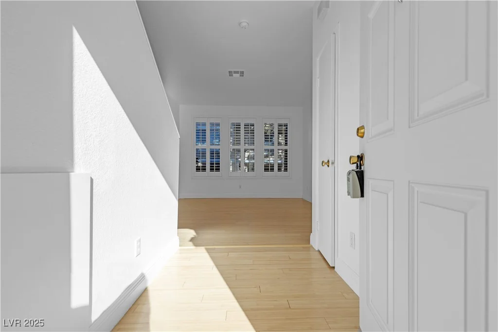 251 Green Valley, Henderson, NV 89012