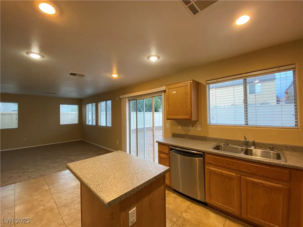 9540 Birch Basin, Las Vegas, NV 89148