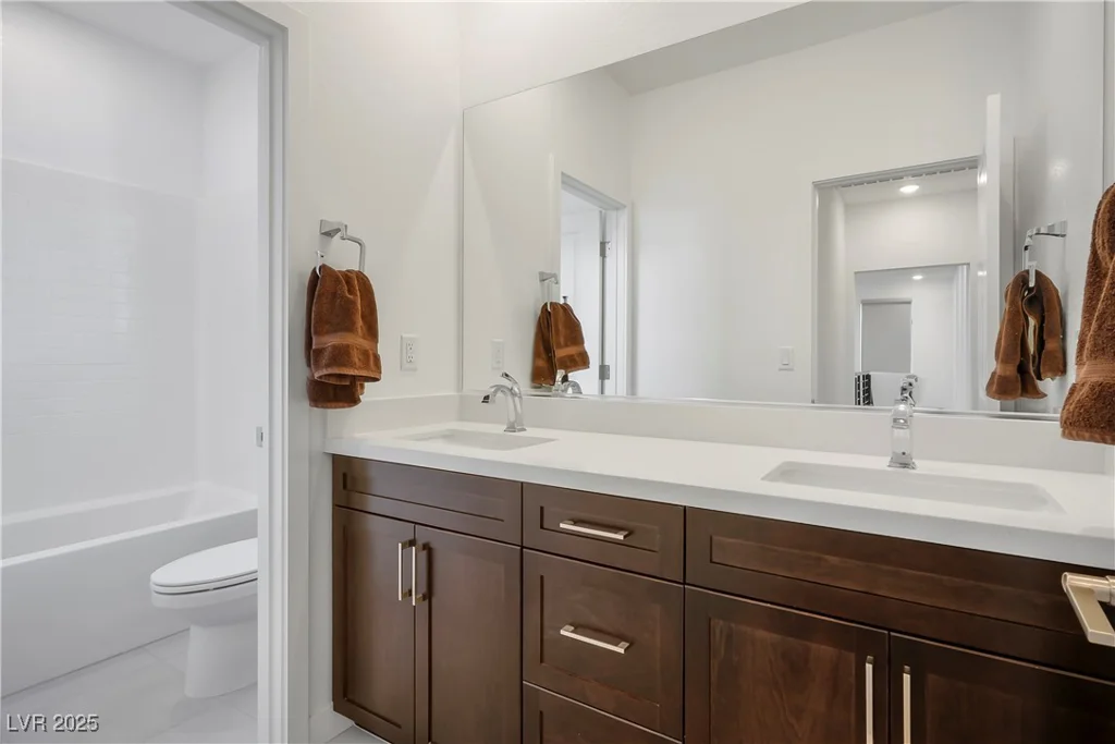 701 Emerson Creek, North Las Vegas, NV 89084