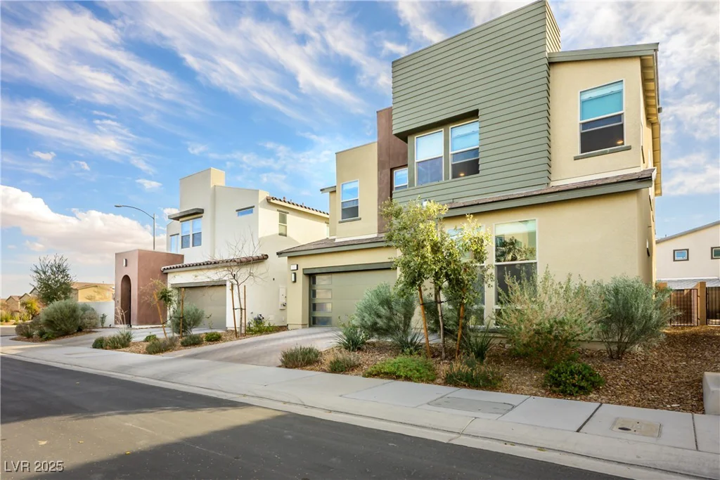 701 Emerson Creek, North Las Vegas, NV 89084