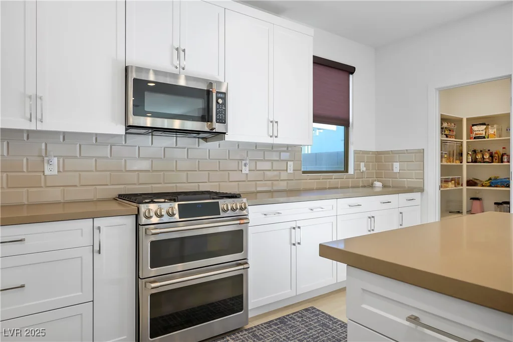 701 Emerson Creek, North Las Vegas, NV 89084