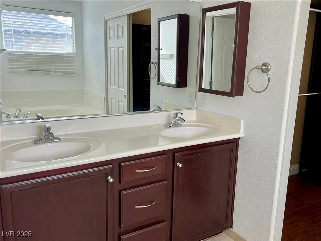 7631 Chaumont, Las Vegas, NV 89123