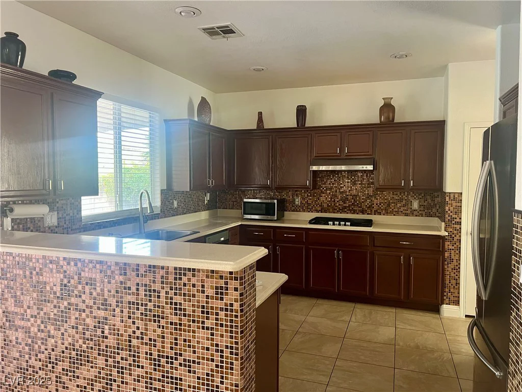 7631 Chaumont, Las Vegas, NV 89123