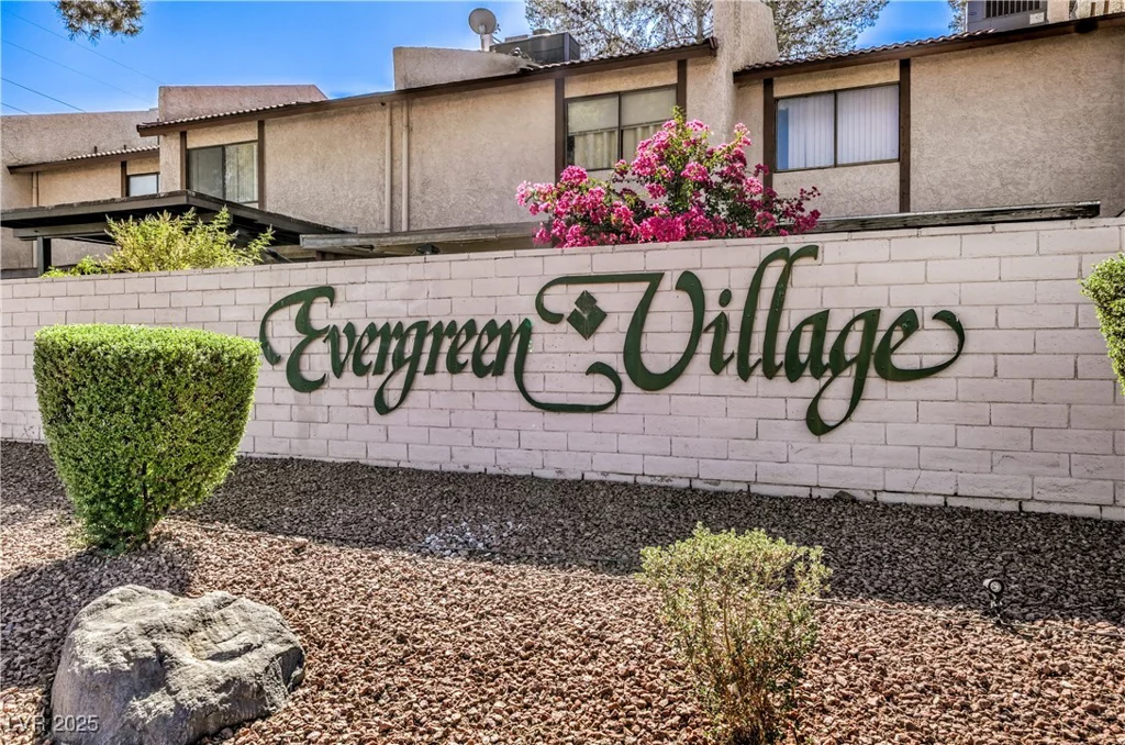 5264 Child, Las Vegas, NV 89103
