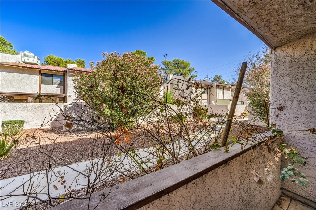 5264 Child, Las Vegas, NV 89103
