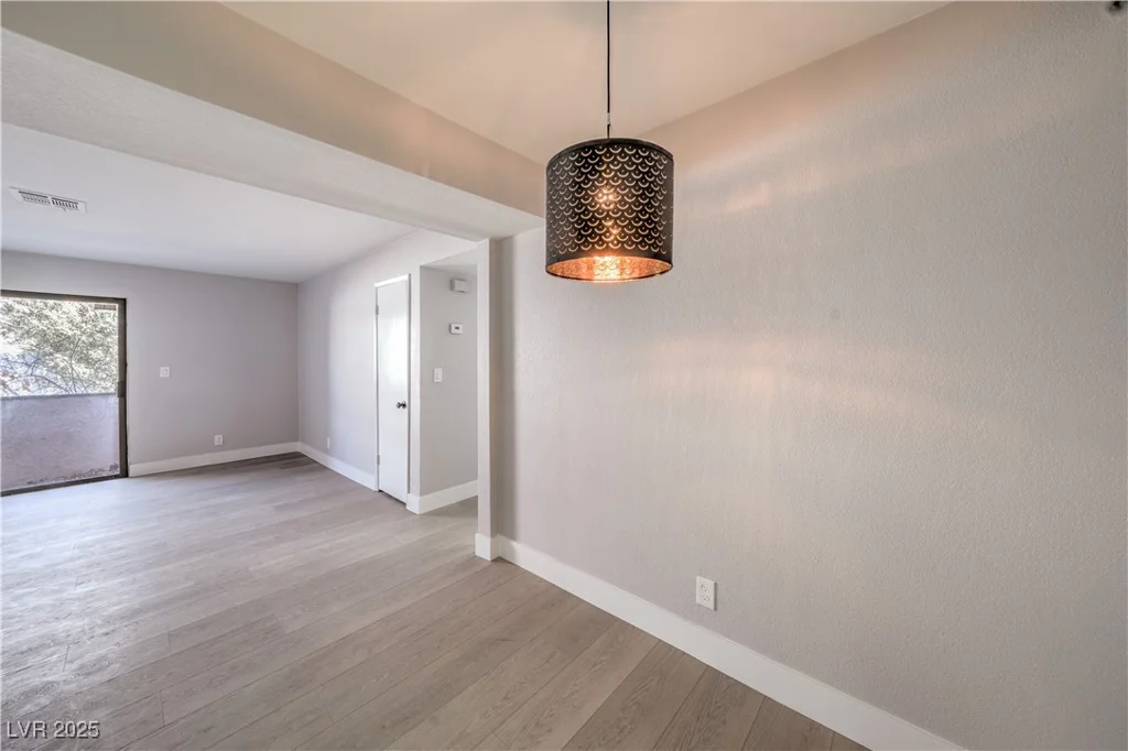 5264 Child, Las Vegas, NV 89103