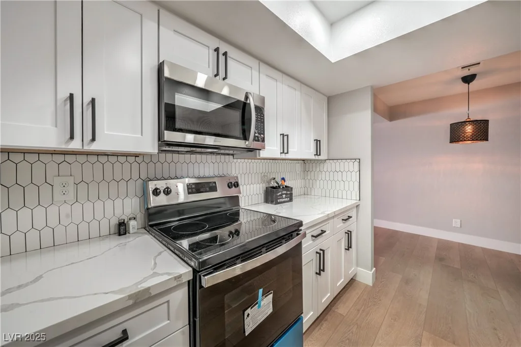 5264 Child, Las Vegas, NV 89103