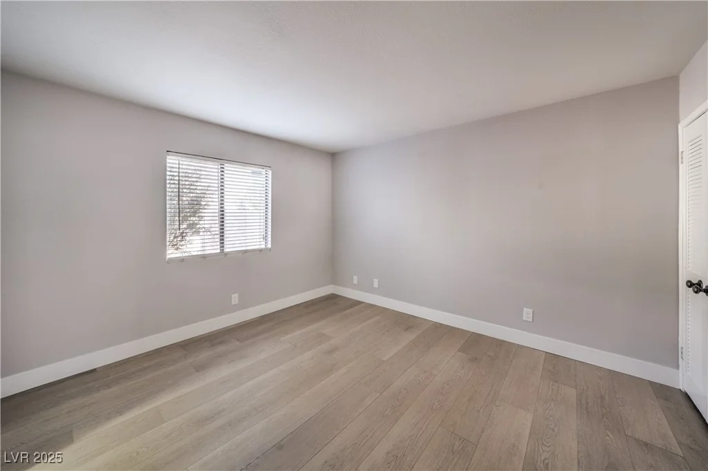 5264 Child, Las Vegas, NV 89103