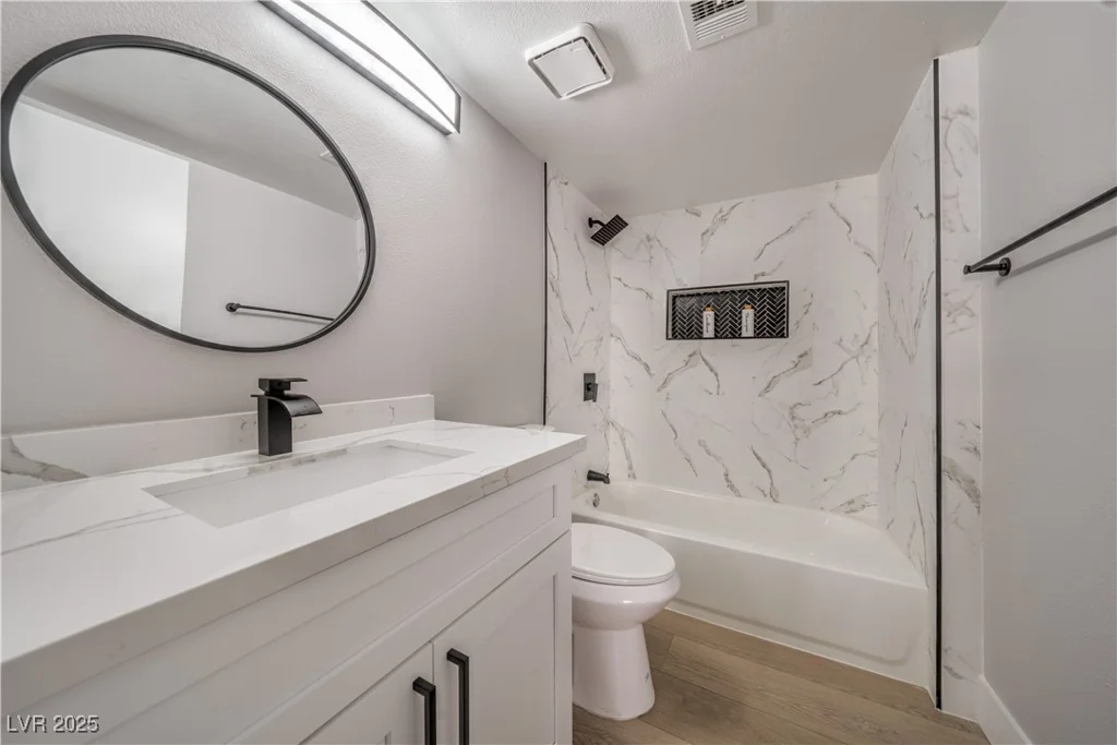 5264 Child, Las Vegas, NV 89103