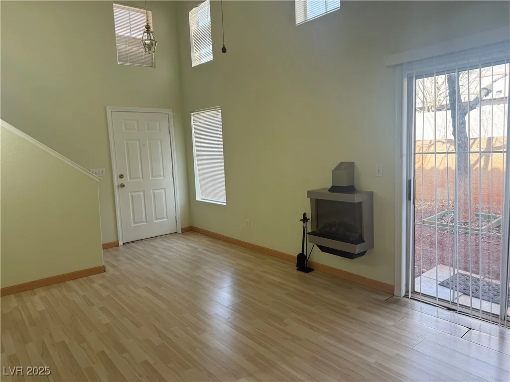 16 Belle Essence, Las Vegas, NV 89123