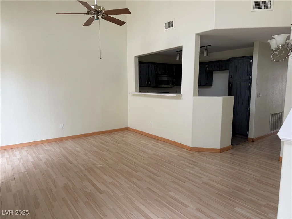 16 Belle Essence, Las Vegas, NV 89123