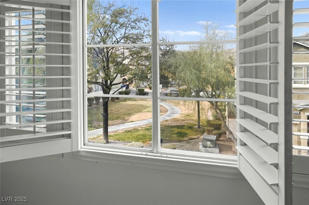 6748 Wormwood, Las Vegas, NV 89148