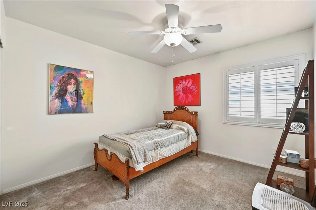 6748 Wormwood, Las Vegas, NV 89148