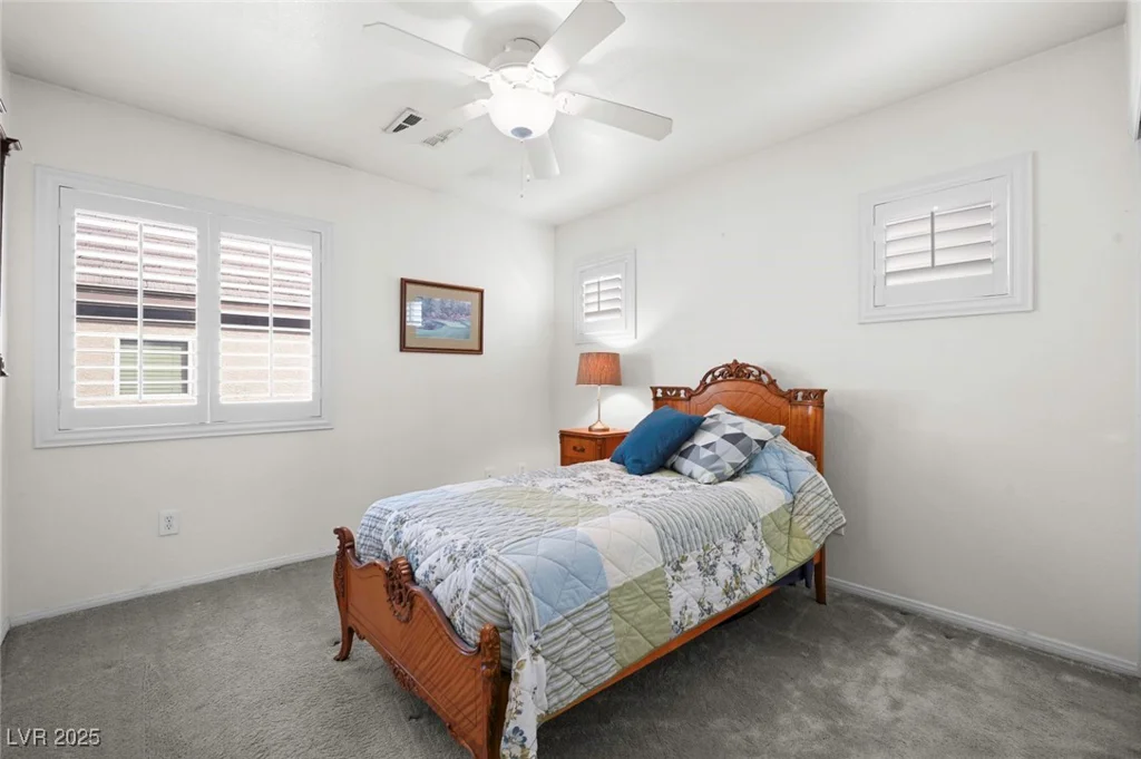 6748 Wormwood, Las Vegas, NV 89148