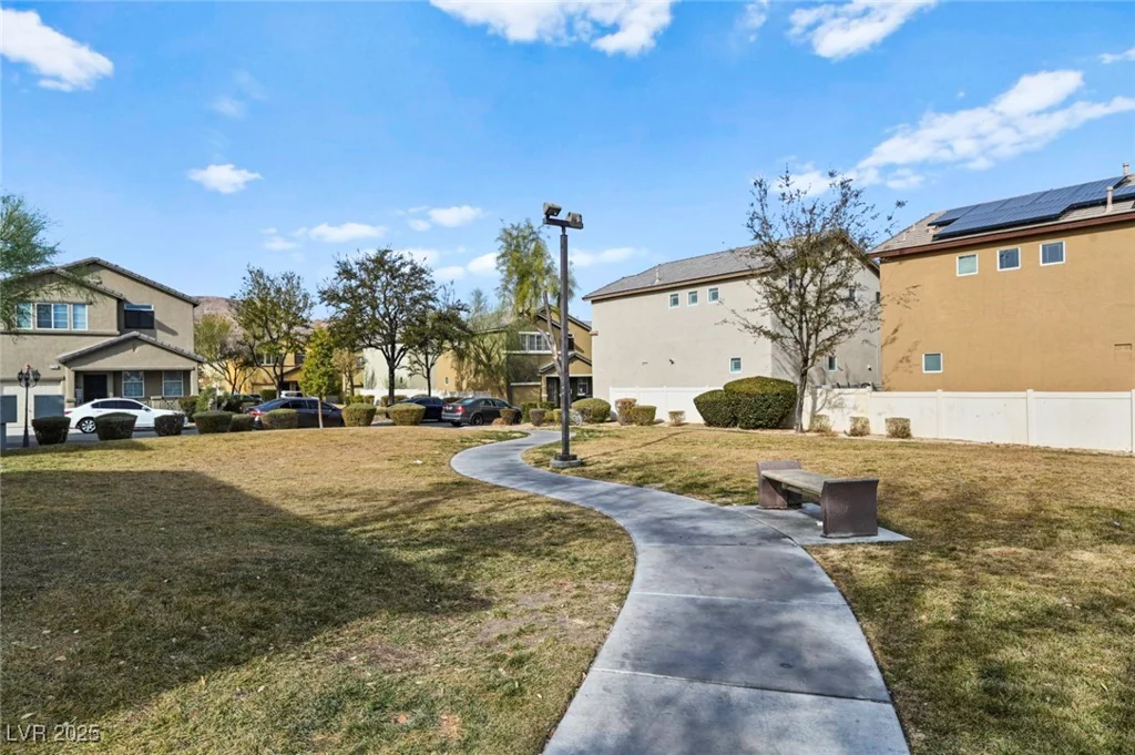 6748 Wormwood, Las Vegas, NV 89148