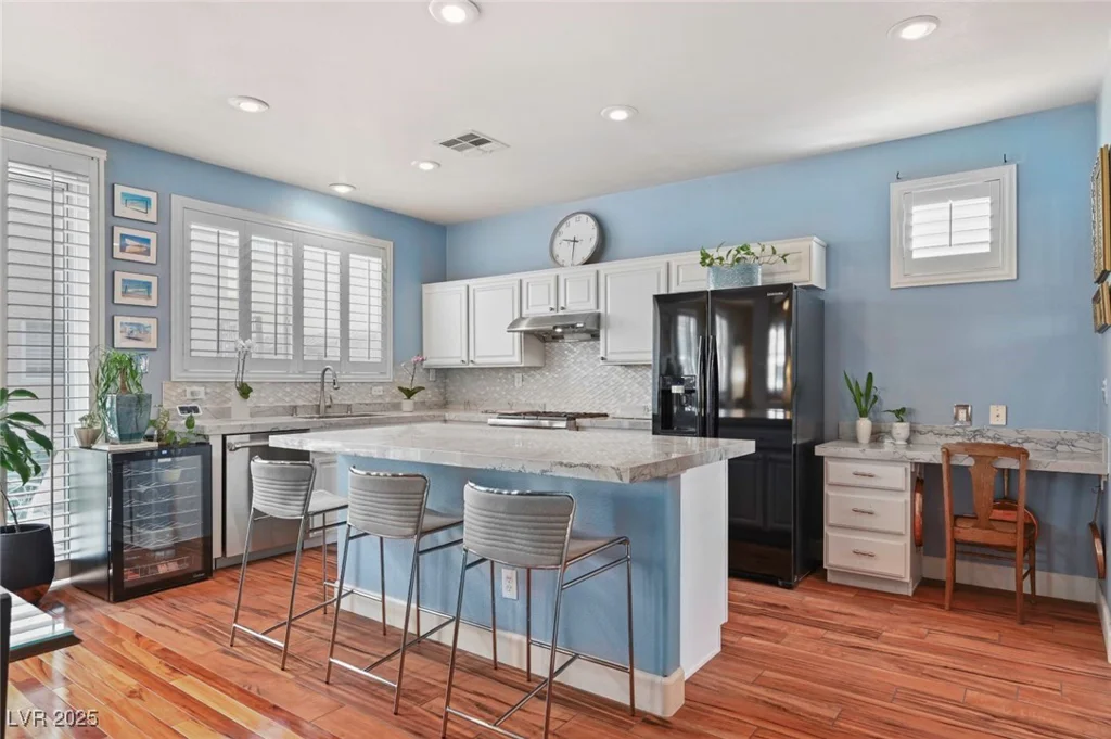6748 Wormwood, Las Vegas, NV 89148