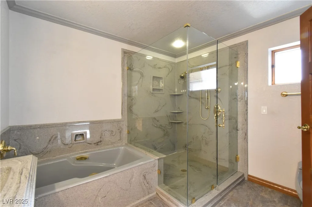 1655 Stonehill, Las Vegas, NV 89156