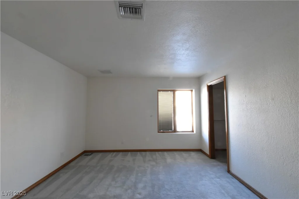 1655 Stonehill, Las Vegas, NV 89156