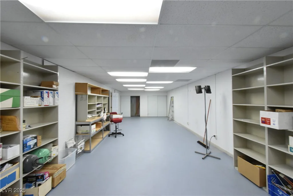 1655 Stonehill, Las Vegas, NV 89156