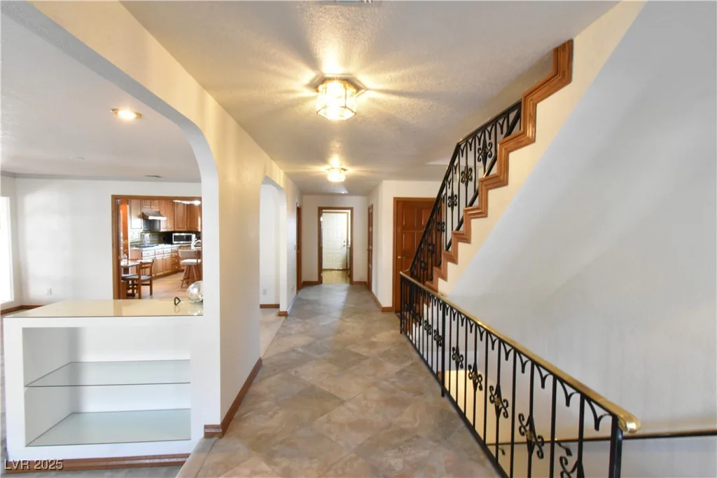 1655 Stonehill, Las Vegas, NV 89156
