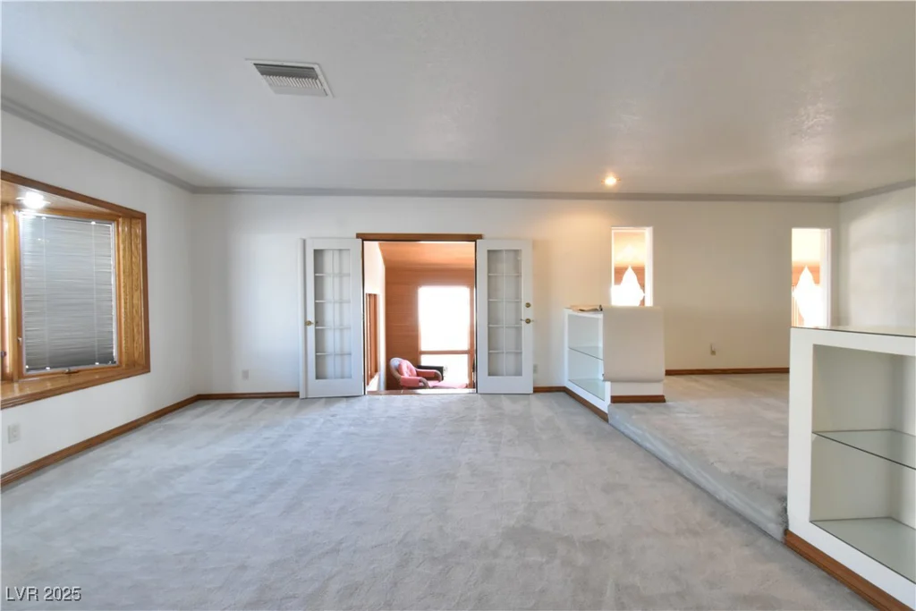 1655 Stonehill, Las Vegas, NV 89156