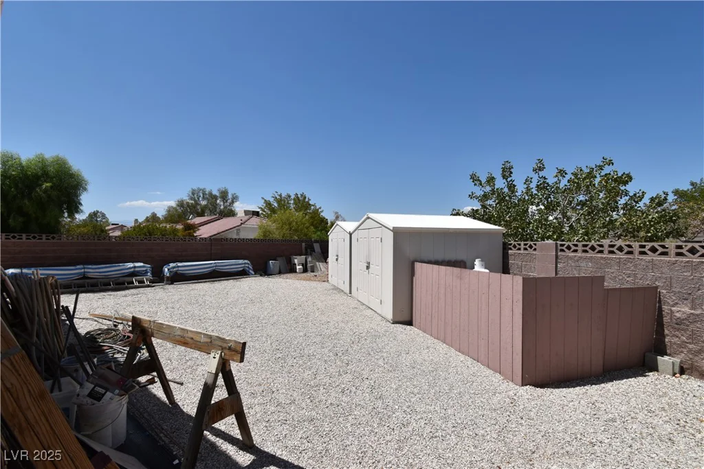 1655 Stonehill, Las Vegas, NV 89156