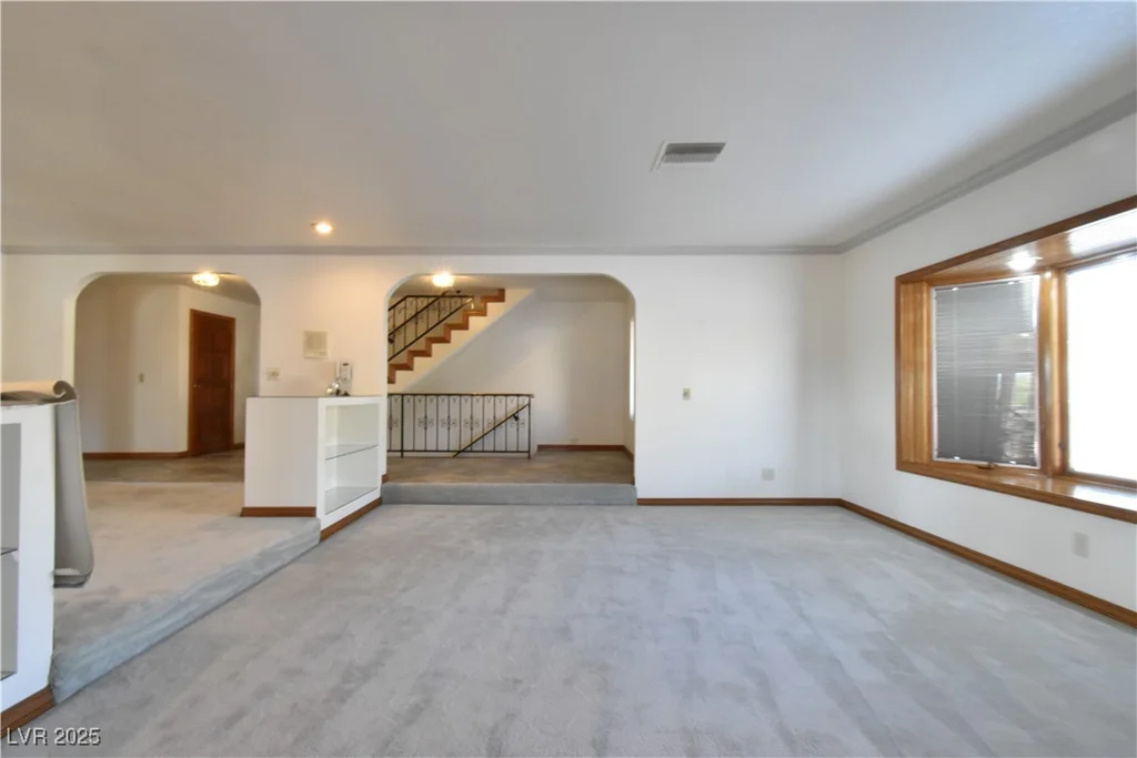 1655 Stonehill, Las Vegas, NV 89156