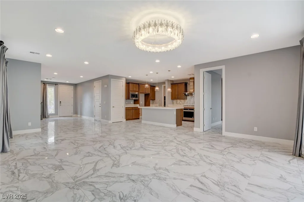 8372 Brimson, Las Vegas, NV 89148