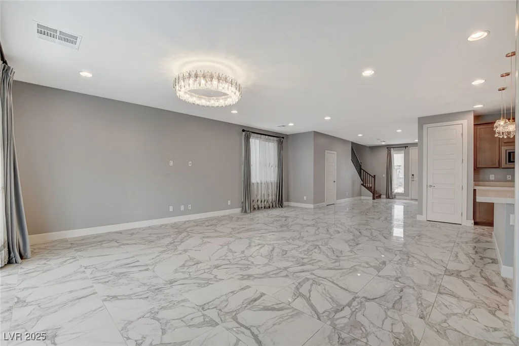 8372 Brimson, Las Vegas, NV 89148