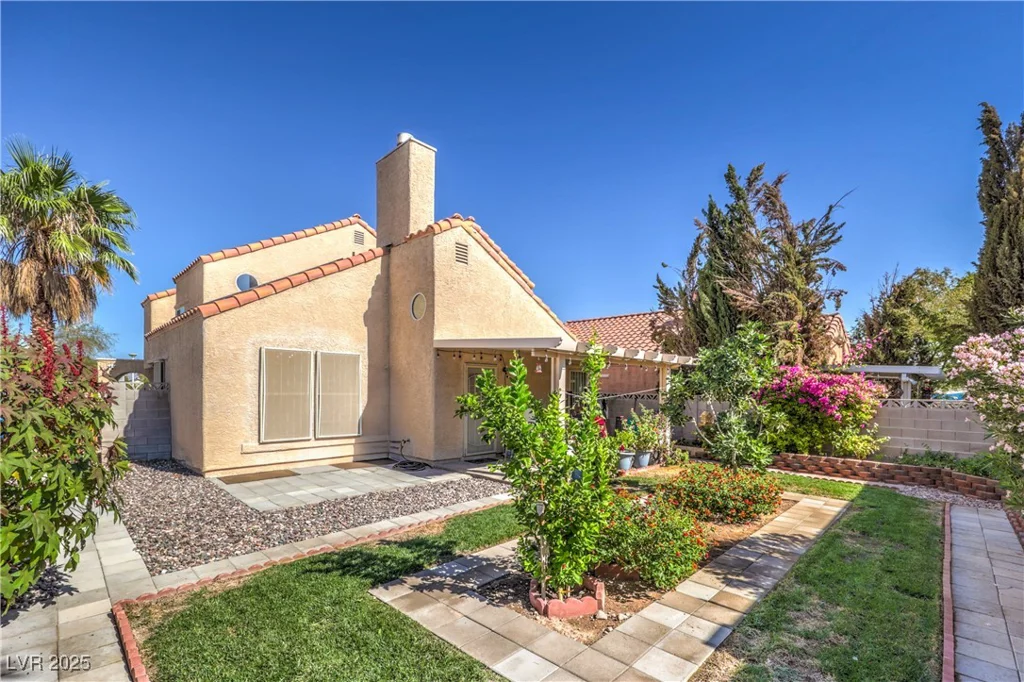 7873 Cherry River, Las Vegas, NV 89145