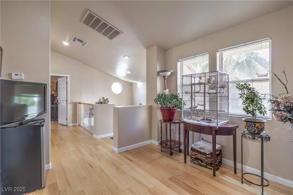 7873 Cherry River, Las Vegas, NV 89145