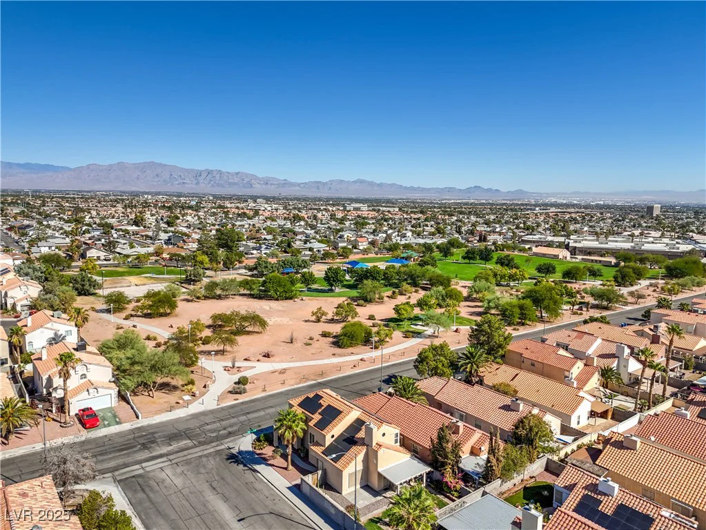 7873 Cherry River, Las Vegas, NV 89145