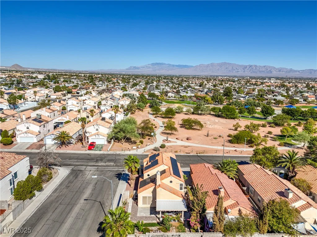 7873 Cherry River, Las Vegas, NV 89145