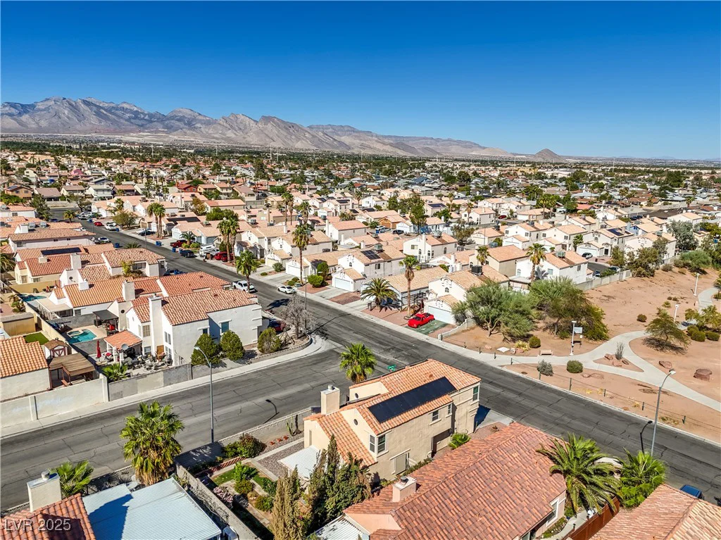 7873 Cherry River, Las Vegas, NV 89145
