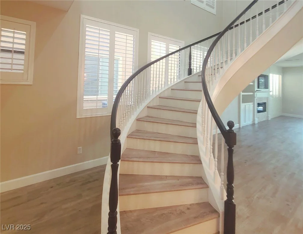 927 Via Canale, Henderson, NV 89011