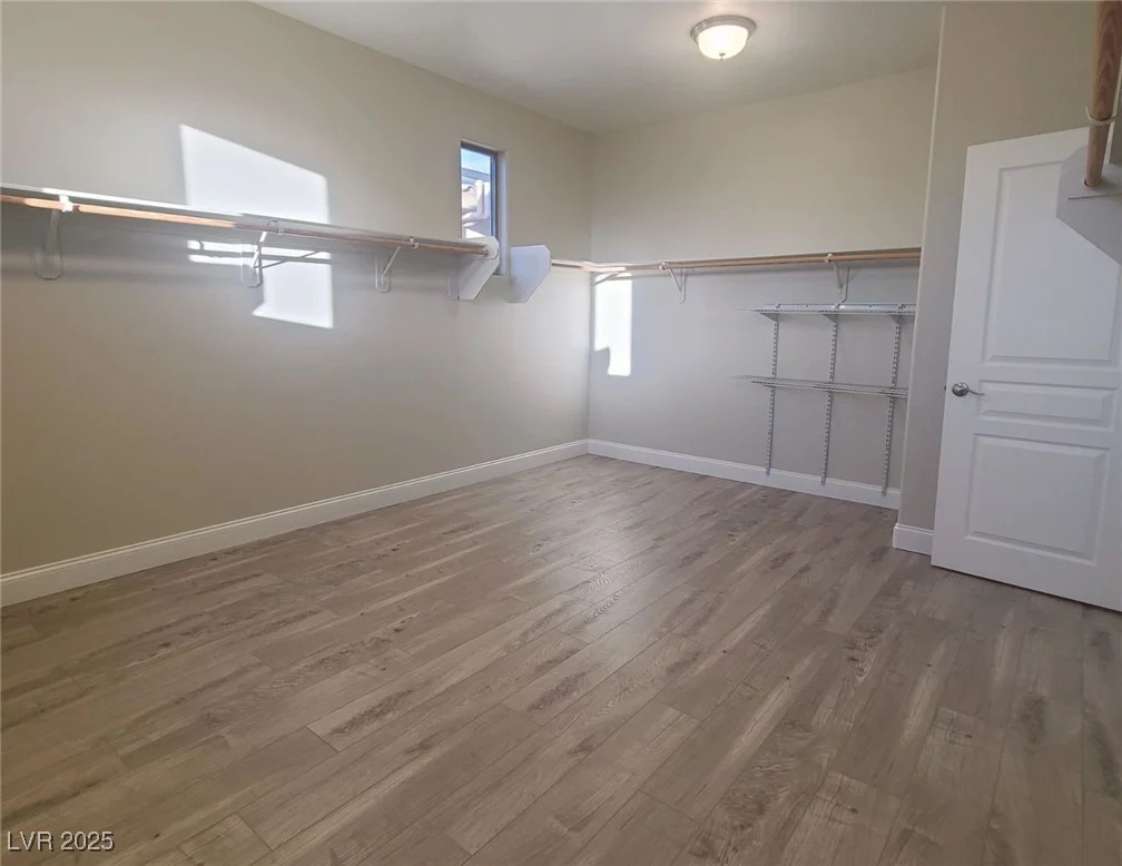 927 Via Canale, Henderson, NV 89011