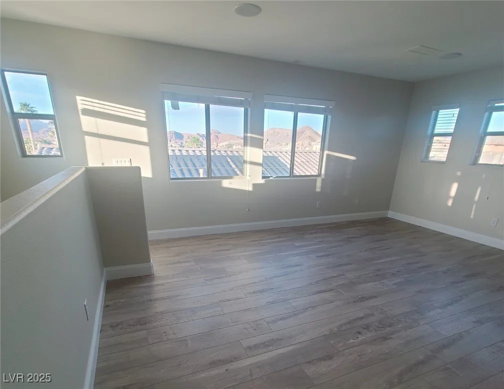 927 Via Canale, Henderson, NV 89011