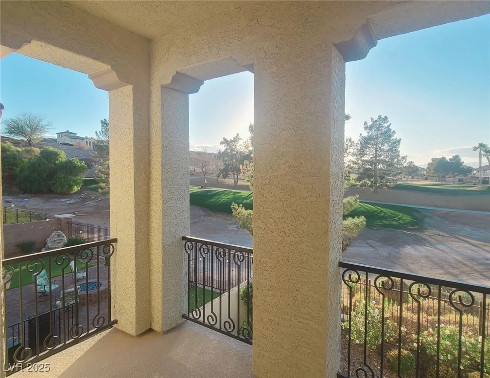 927 Via Canale, Henderson, NV 89011