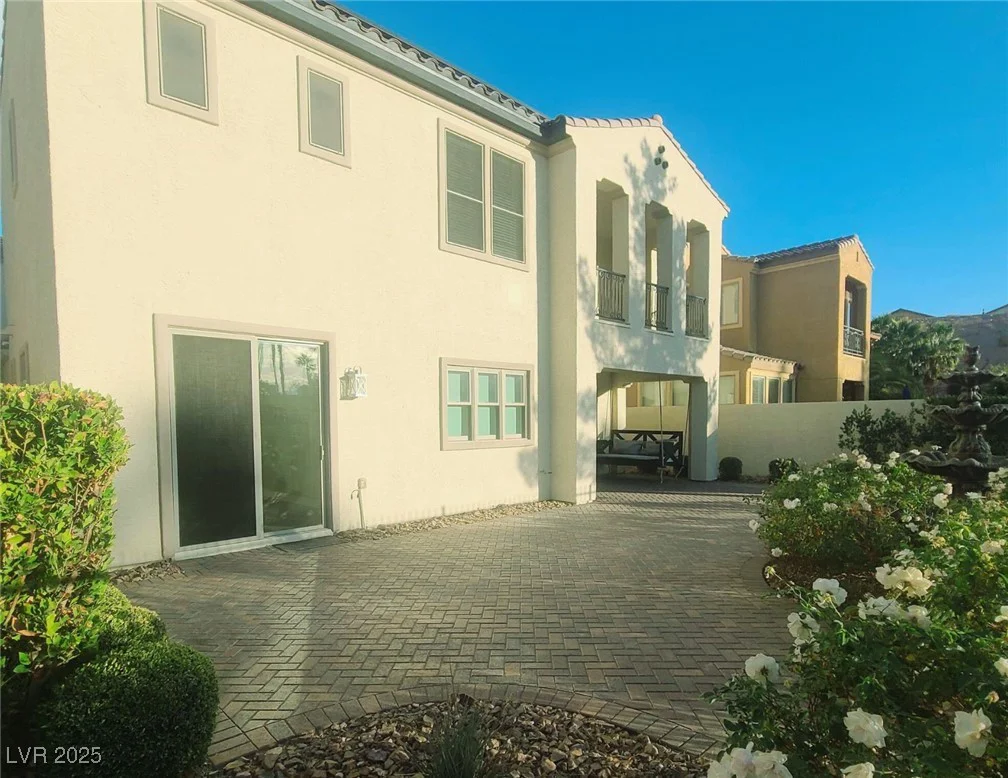 927 Via Canale, Henderson, NV 89011