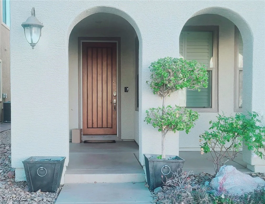 927 Via Canale, Henderson, NV 89011