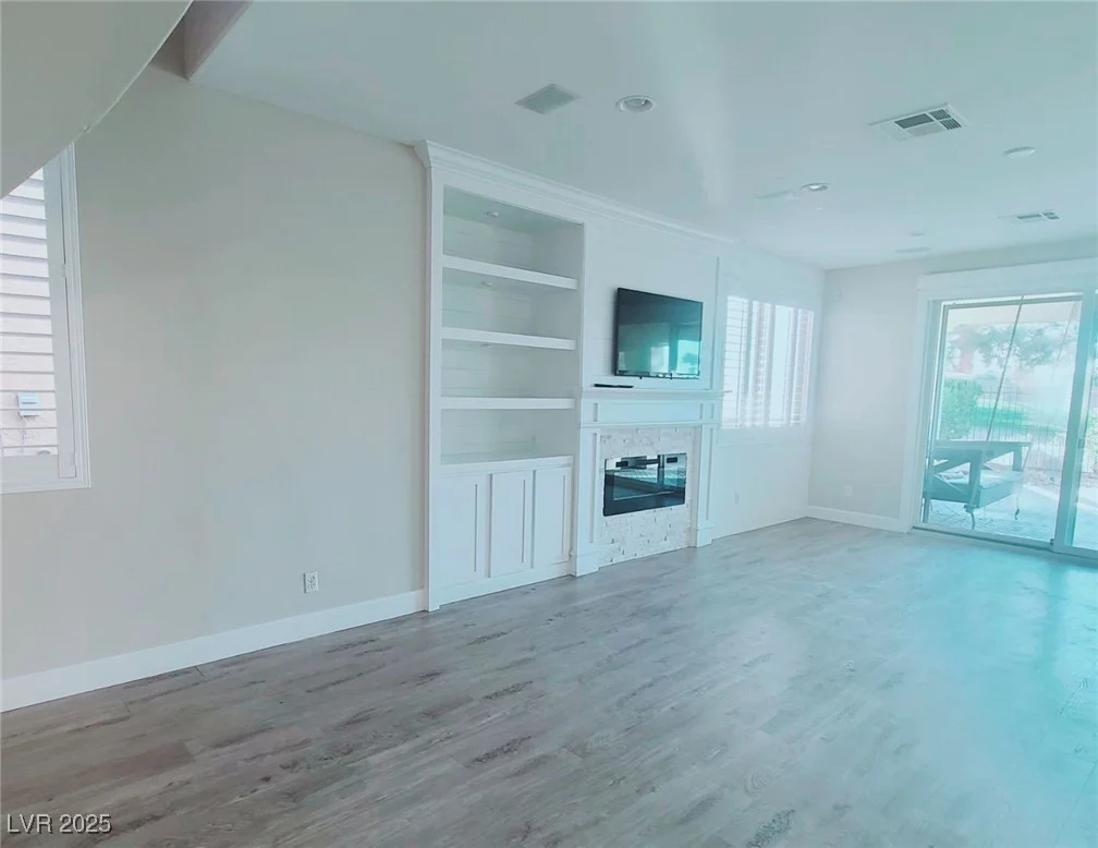 927 Via Canale, Henderson, NV 89011