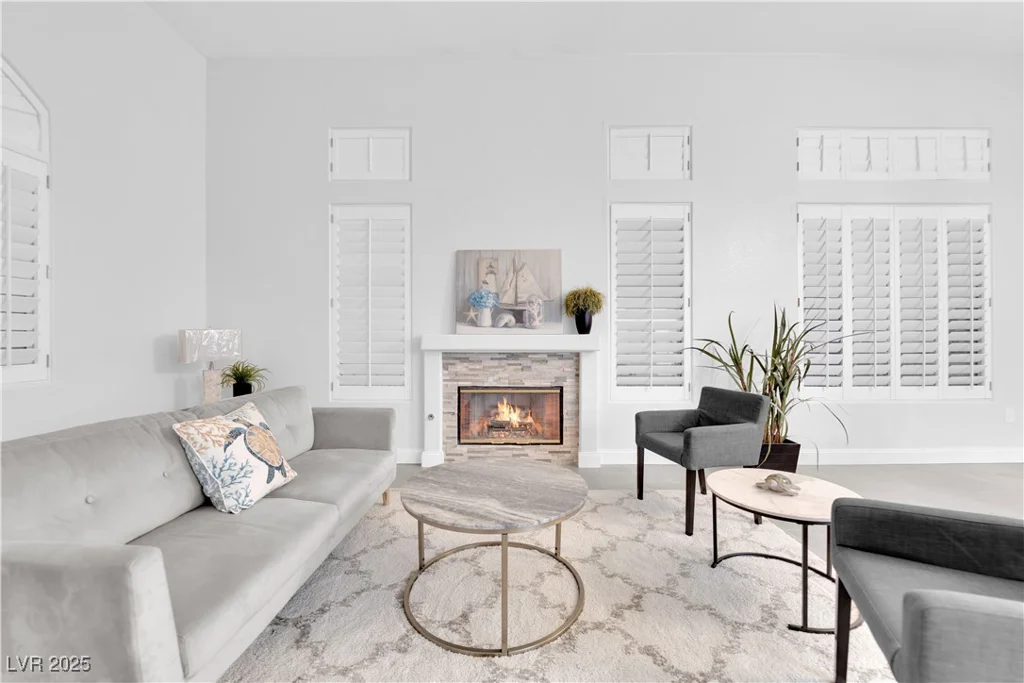 9609 Eagle Valley, Las Vegas, NV 89134