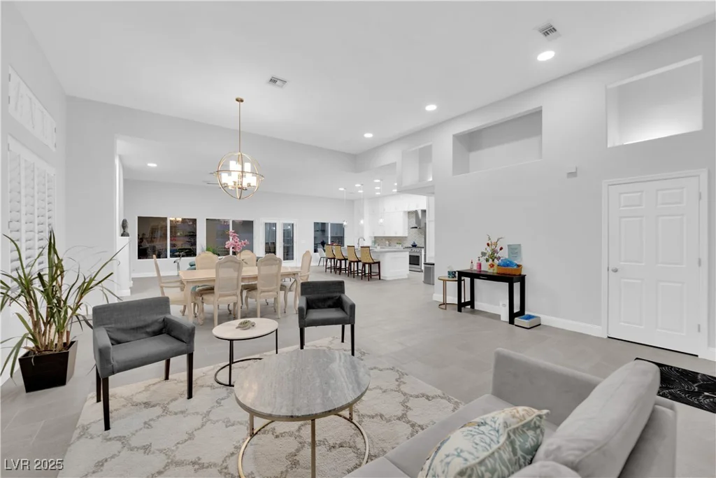 9609 Eagle Valley, Las Vegas, NV 89134