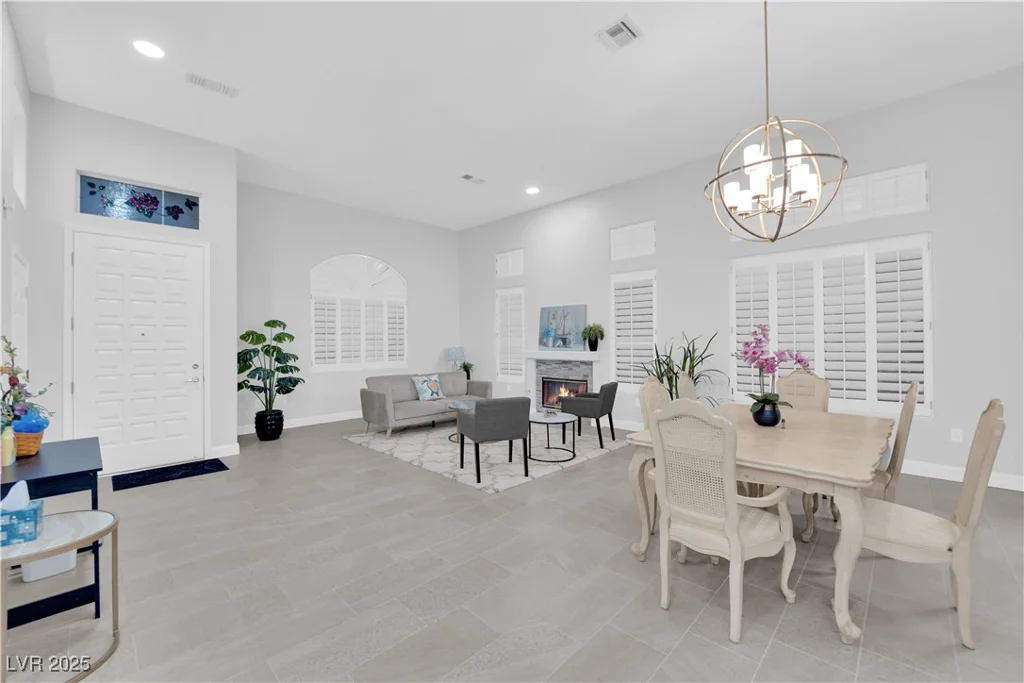 9609 Eagle Valley, Las Vegas, NV 89134