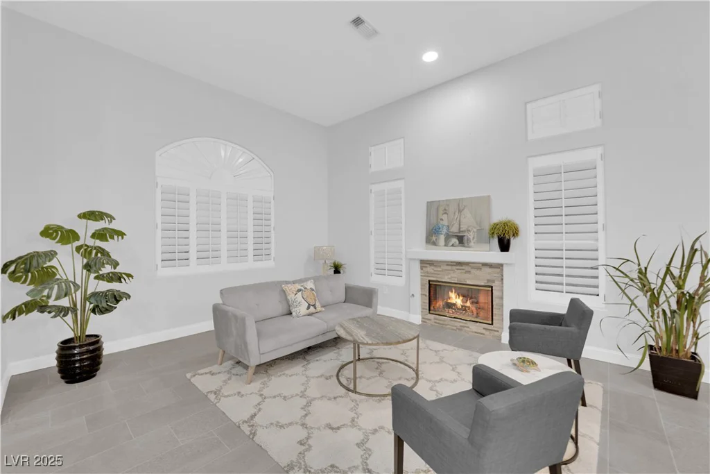 9609 Eagle Valley, Las Vegas, NV 89134