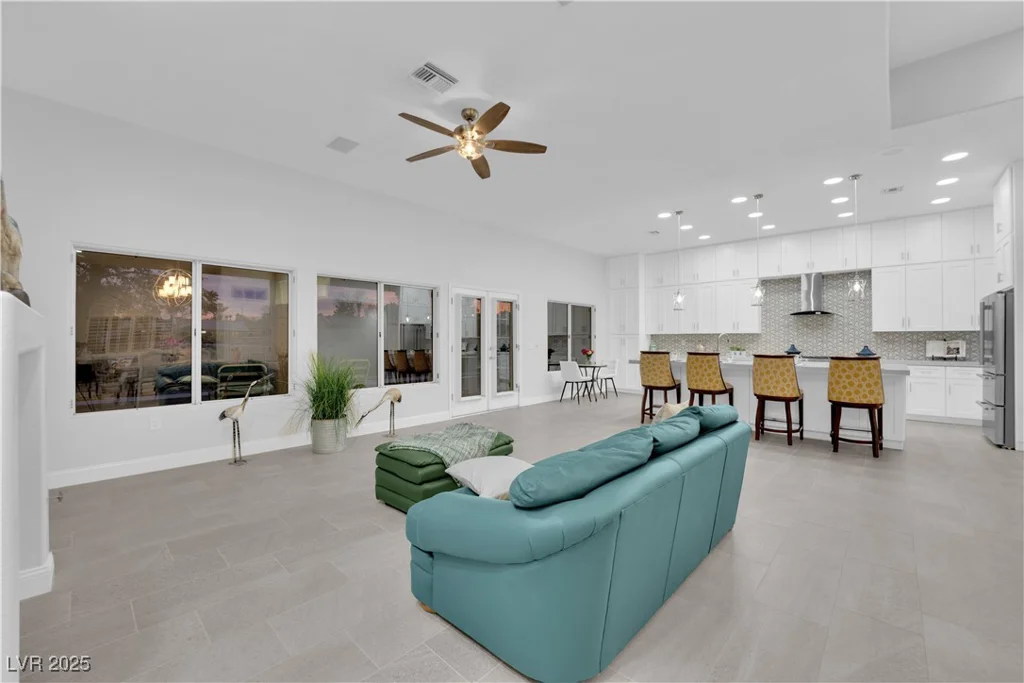 9609 Eagle Valley, Las Vegas, NV 89134
