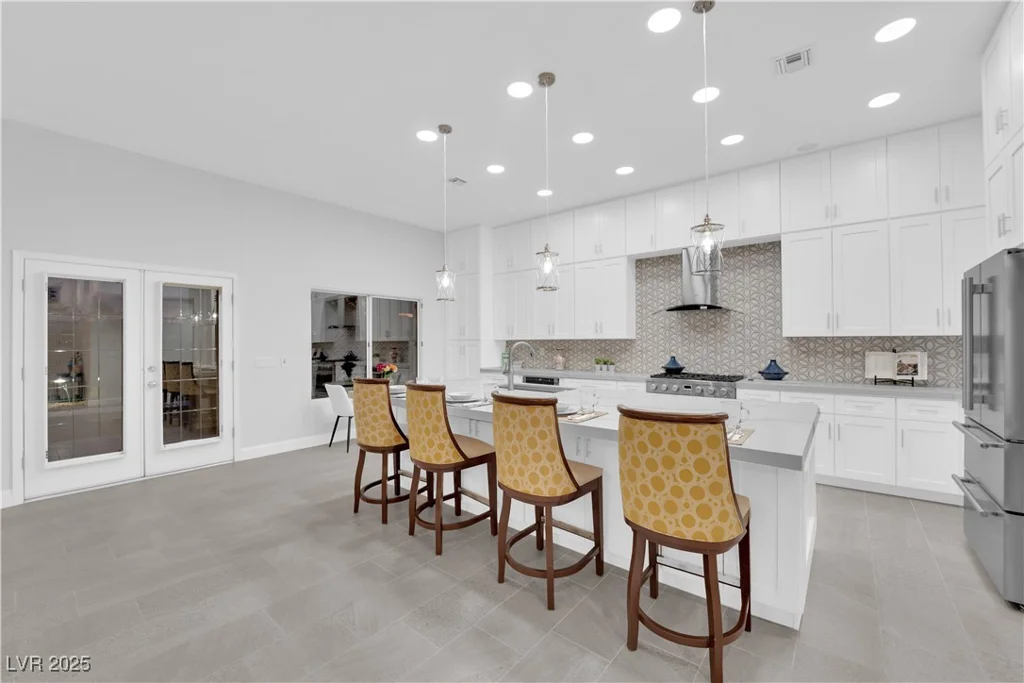 9609 Eagle Valley, Las Vegas, NV 89134