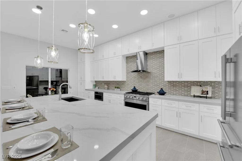 9609 Eagle Valley, Las Vegas, NV 89134
