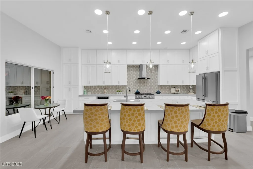 9609 Eagle Valley, Las Vegas, NV 89134